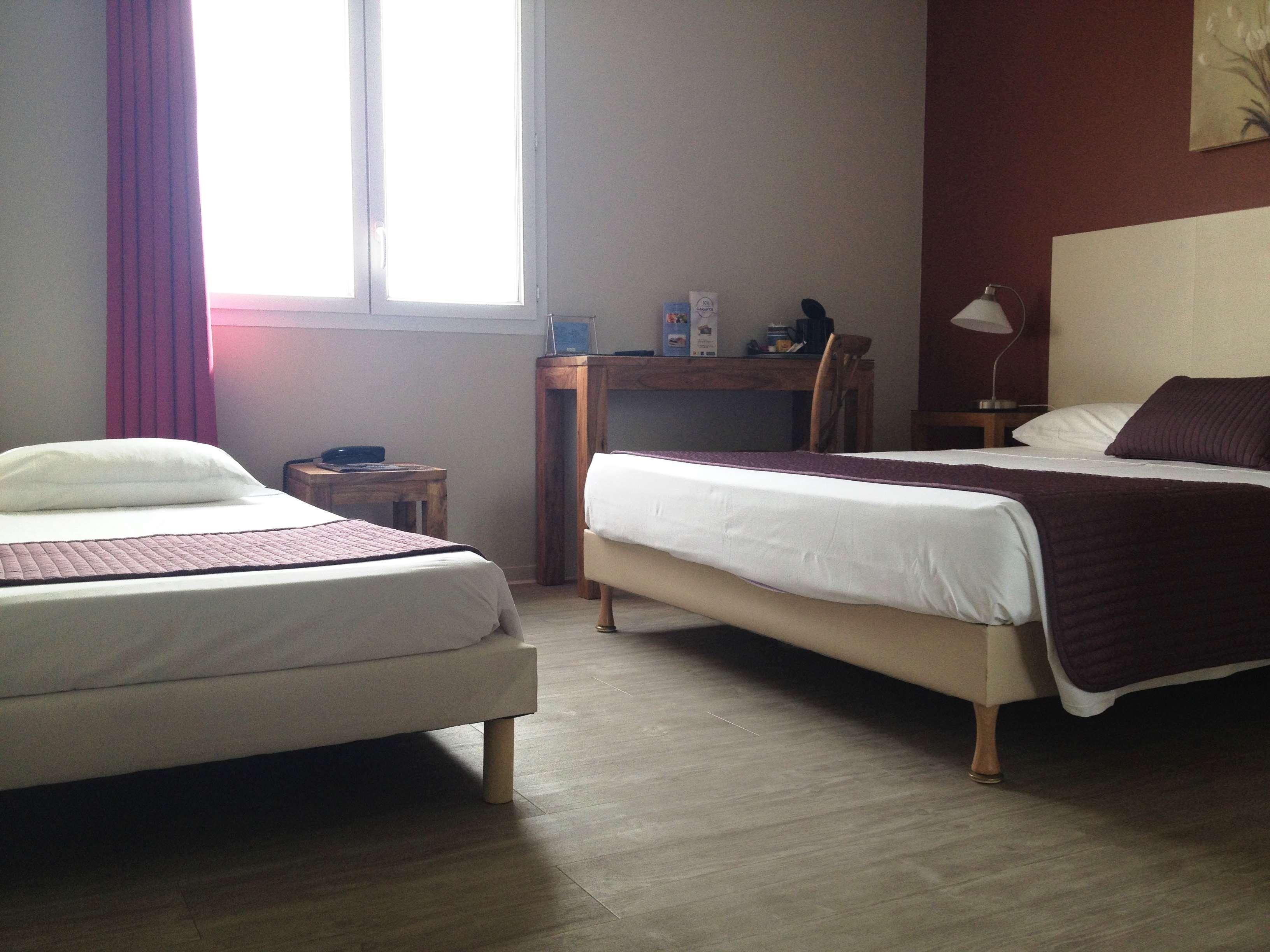Kyriad Perpignan Sud Bagian luar foto