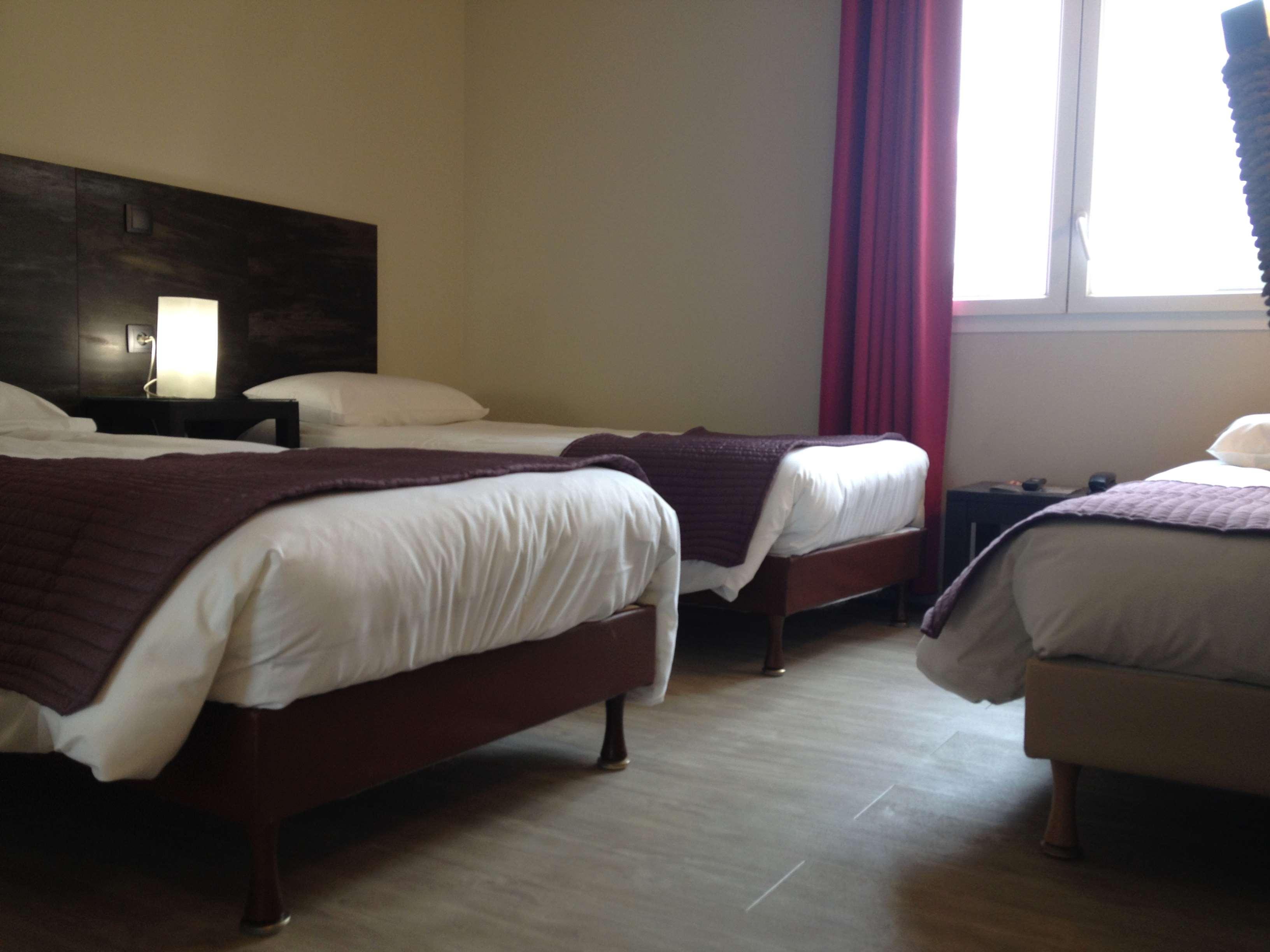 Kyriad Perpignan Sud Bagian luar foto
